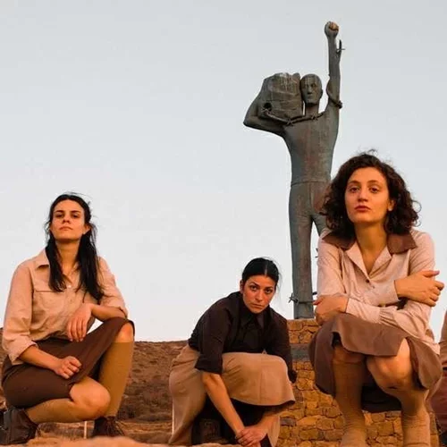 "Μακρόνησος/Τρωάδες": Πρεμιέρα για τη νέα Σκηνή "Brecht" - 2510