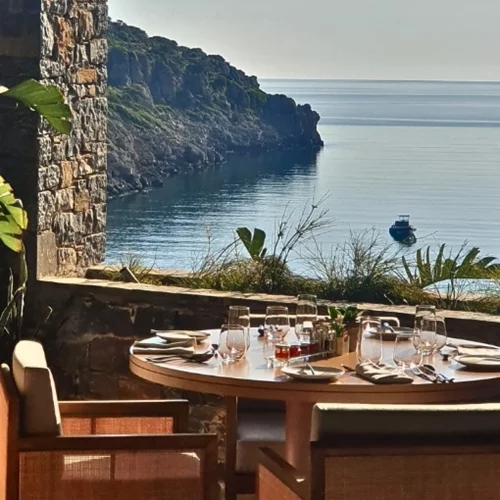 Στην Κρήτη για το 4ο 'The Festival Daios Cove x The Clumsies'