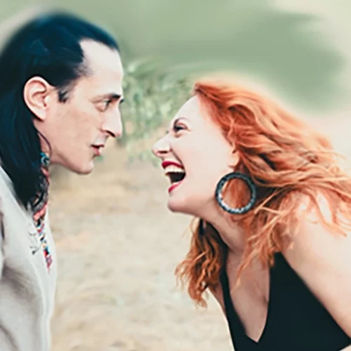 "Απόψε είναι γιορτή" παρέα με τον Δημήτρη Λιόλιο, τη Χριστίνα Γκόλια και τη Σοφία Αρβανίτη