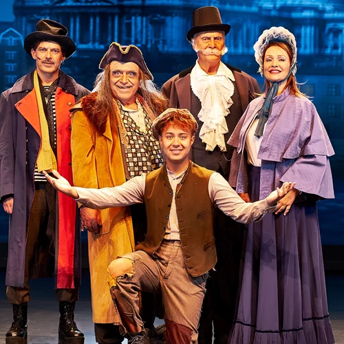 Η υπερπαραγωγή "Όλιβερ Τουίστ" επιστρέφει ανανεωμένη στο "Θέατρον" του Κέντρου Πολιτισμού "Ελληνικός Κόσμος"