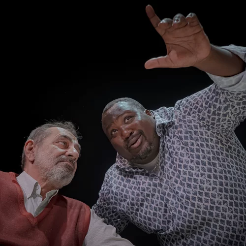 Συζήτηση για τους Αφροέλληνες με αφορμή την παράσταση "Άσπρο Μαύρο" στο Επί Κολωνώ