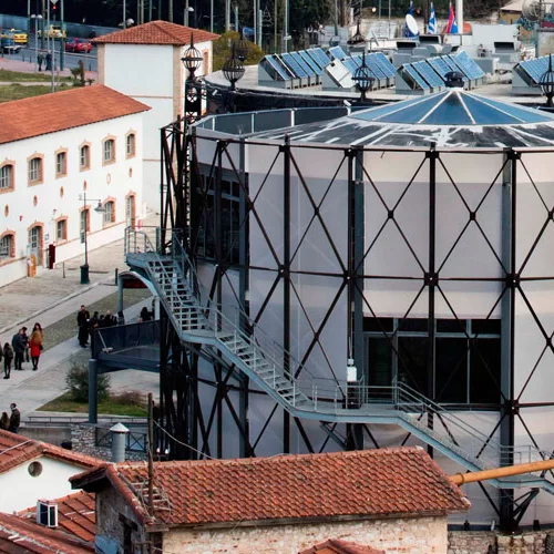 Τεχνόπολη: Έρχονται δύο μεγάλες εκθέσεις τον Ιανουάριο – μία για το "παρόν του παρελθόντος" με 35 εικαστικούς κι μία για την Μελίνα Μερκούρη