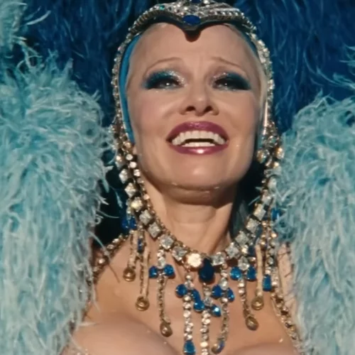 Η Πάμελα Άντερσον πρωταγωνιστεί σε ταινία με σεναριογράφο τον Ευθύμη Φιλίππου