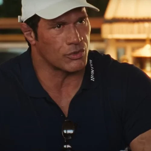 Ο Ντουέιν Τζόνσον είναι το αγνώριστο "Smashing Machine" (trailer)