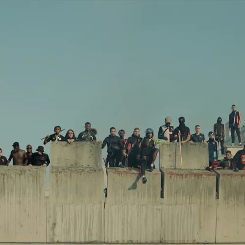 Χάος, μπάχαλα και μολότοφ στην "Athena" του Ρομέν Γαβρά