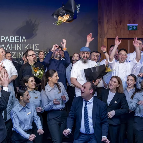 Βραβεία Ελληνικής Κουζίνας 2025: Το νέο γαστρονομικό αφήγημα της εθνικής μας γεύσης