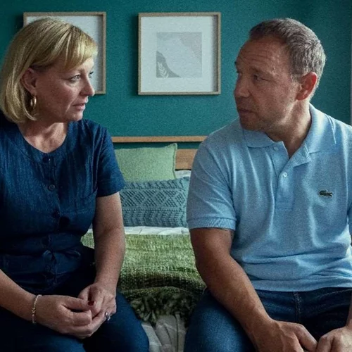 Αν κόλλησες με το Adolelescence, δες αυτές τις 5 σειρές