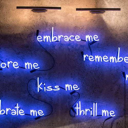 Δημοπρασία με έργα τέχνης από τη συλλογή του Χρύσανθου Πανά στο Θέατρο Παλλάς