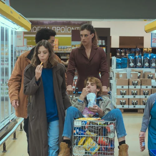 Η σκηνοθέτρια Κωνσταντίνα Κοτζαμάνη γράφει για το "Broadway"