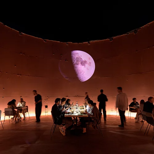 Εικαστικό δείπνο στις "Dexamenes"