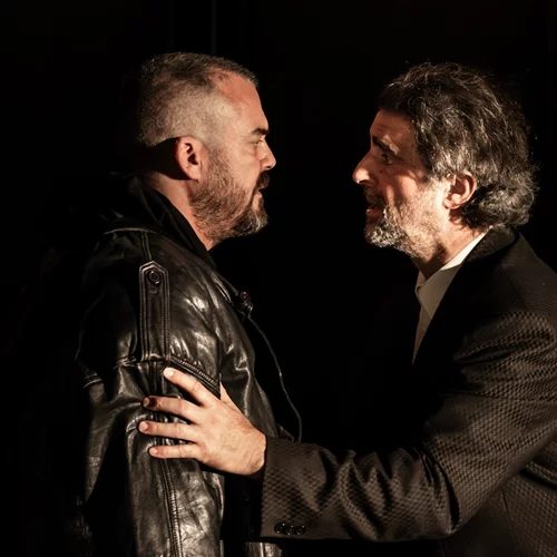 "Ηρακλής Μαινόμενος": Φωτογραφίες και trailer από την παράσταση του Δημήτρη Καραντζά