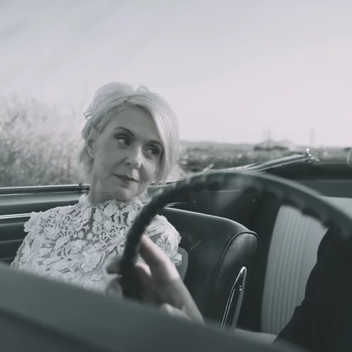 "Μικρά συζυγικά εγκλήματα": Ναταλία Τσαλίκη και Άρης Λεμπεσόπουλος κάνουν πρεμιέρα στο Θέατρο Μικρό Άνεσις