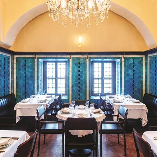 "Pandeli": 125 χρόνια "κουζίνα αλά πολίτα" στο θρυλικό ρεστοράν της Κωνσταντινούπολης