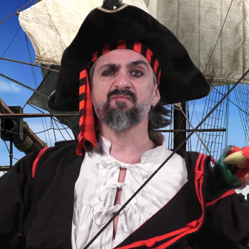 Ταξίδι στη Χώρα του Ποτέ με την Γιούλη Ηλιοπούλου