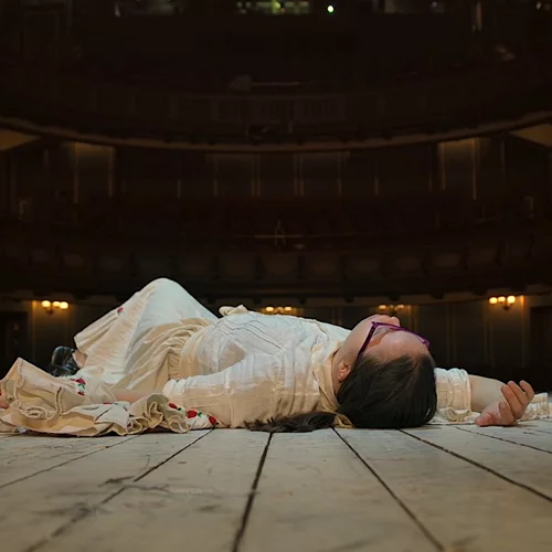 Το "Λώξη" δεν είναι μόνο ένα ντοκιμαντέρ για την πρώτη ηθοποιό με σύνδρομο Down