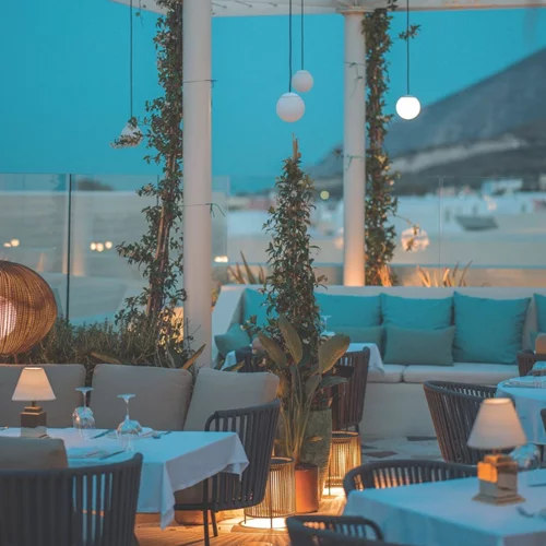 NOŪS Santorini: Γαστρονομία και ευεξία  σε απόλυτη αρμονία