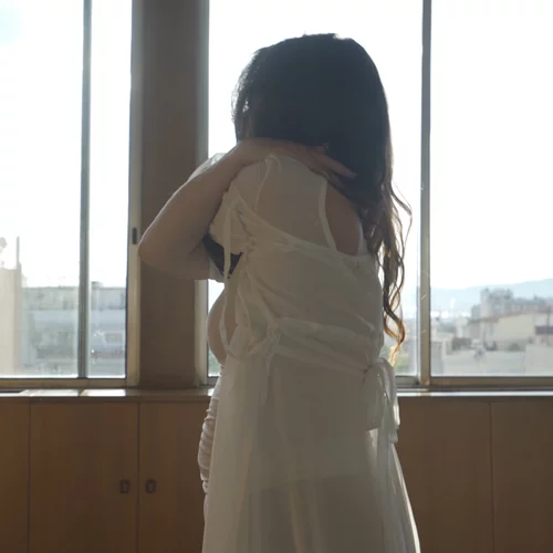 "Fuir les Saumons": Ένα επιτελεστικό έργο μιλά για τη βιομηχανία αλιείας