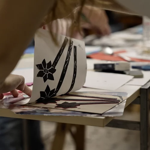 50+ καρτ-ποστάλ προσπαθούν να αλλάξουν τον κόσμο