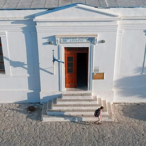 Παράδοση και εξέλιξη στις Κυκλάδες: Πώς το παρελθόν συμβιώνει με το μέλλον