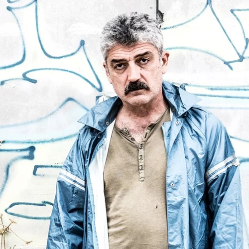 "Ο Δημήτρης Ήμελλος έλαμψε από νωρίς και έφυγε στο απόγειο της πορείας του" σύμφωνα με τη Λίνα Μενδώνη