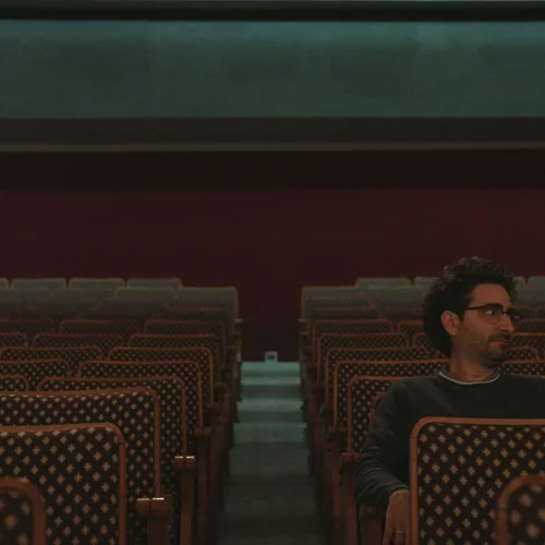 Ο Λάμπρος Φισφής γίνεται ταινία και παίζει στα Village Cinemas