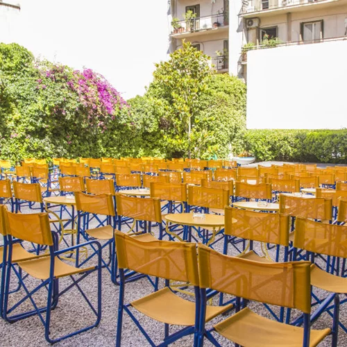 Το θερινό σινεμά Παναθήναια και ο Αλέξανδρος Παπαγεωργίου έχουν φτιάξει φοβερή φάση