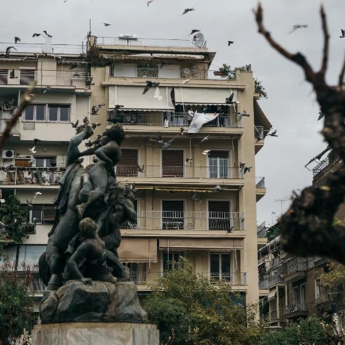 Ένας περίπατος σε μέρη της Αθήνας με βαριές μνήμες από τα ΑΣΚΙ