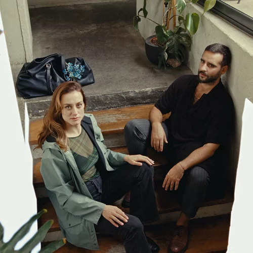 "Forget me Not": Πρώτες φωτογραφίες και trailer από το πρωτόπαικτο στην Ελλάδα βρετανικό έργο