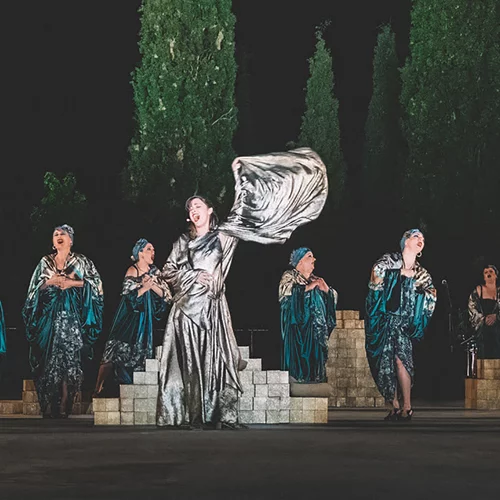 Ξεκίνησε η προπώληση για την αντιπολεμική "Ελένη" του Βασίλη Παπαβασιλείου στην Επίδαυρο