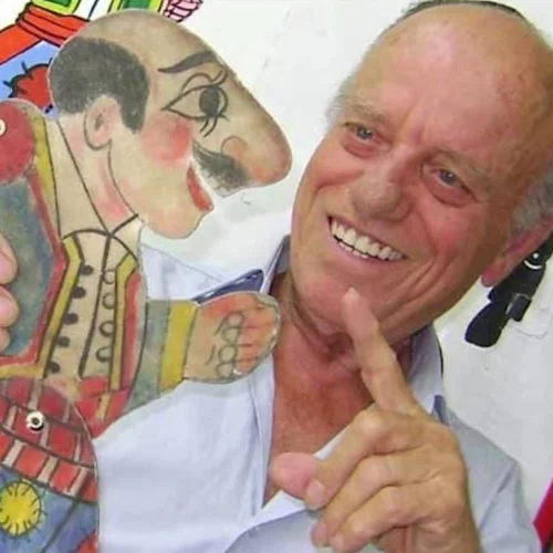 Πέθανε ο καραγκιοζοπαίχτης Θανάσης Σπυρόπουλος