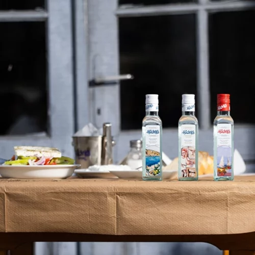 "Ωδή στον Τόπο μας": Ένα ταξίδι στις αυθεντικές ελληνικές στιγμές με το Ηδωνικό