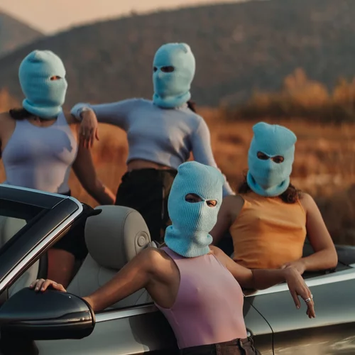 "Αυτές που δεν προλάβατε": Ένα έργο για τη γυναικεία ενδυνάμωση