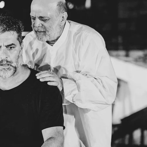 "Αντιγόνη": Backstage φωτογραφίες από την πολυαναμενόμενη περιοδεία