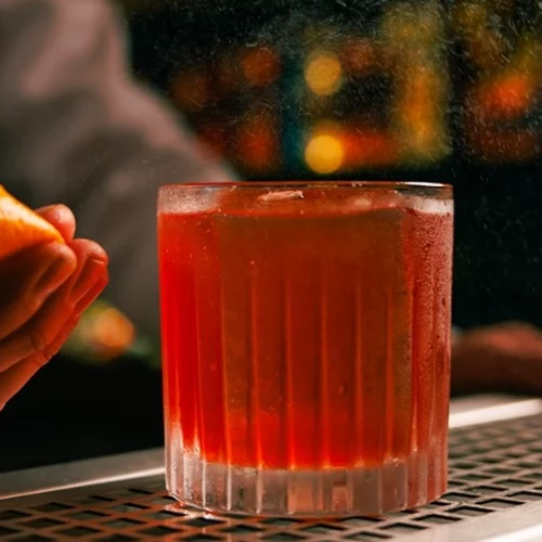 7 γλυκόπικρες ημέρες (και νύχτες) στη Negroni Week 2024