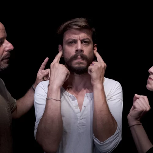 "Ροβινσώνας Κρούσος" στο Μέγαρο από την Τατιάνα Λύγαρη