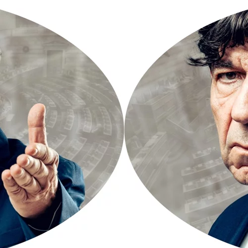 Ο Γεράσιμος Σκιαδαρέσης επιστρέφει στη θεατρική Αθήνα με το "Εκτός ύλης reloaded"