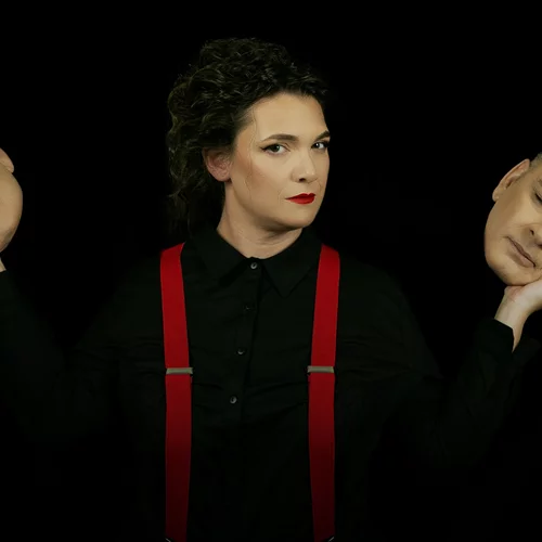 "Ψ." – Το έργο που ανοίγει τις εσωτερικές ντουλάπες μας