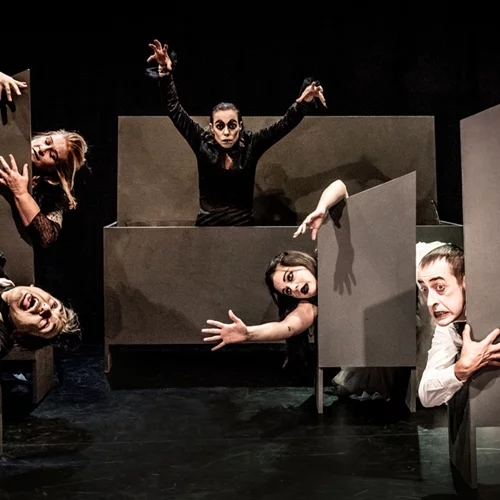 "Nomsferatu": Η νέα παράσταση του Johnny O έρχεται στον Φούρνο