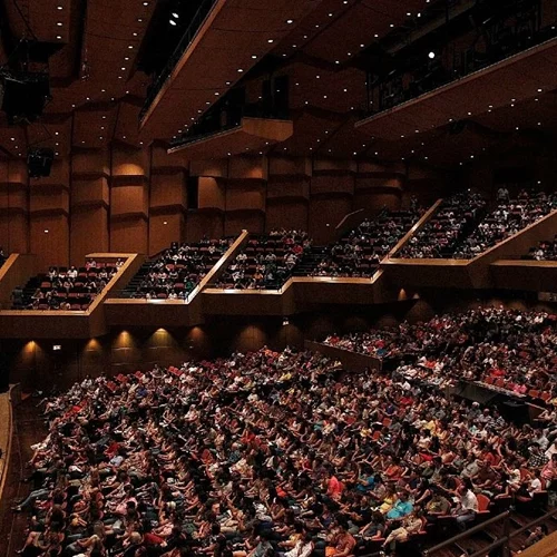 Ο συγγραφέας της "Τελειότητας" έρχεται στην Ελλάδα