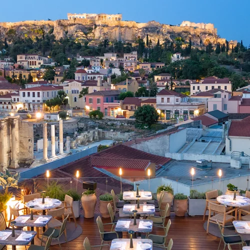 "360 Degrees Cocktail bar & Restaurant"