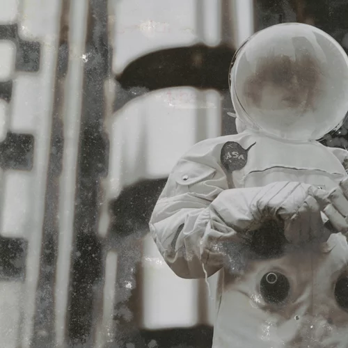 Η Αθήνα χορεύει στους ρυθμούς των Spiritualized