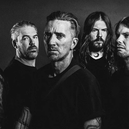 Amenra: Μια βραδιά έντασης και σκοτεινής ομορφιάς στην Αθήνα