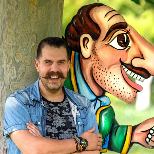 Διπλή πρεμιέρα για το θέατρο σκιών του Ηλία Καρελλά