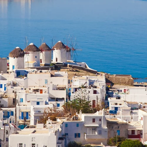 Ο κατήφορος της Μυκόνου - Πτώση τιμών, κίνησης και αίγλης