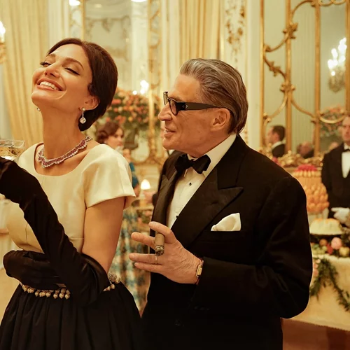 Στο "Maria" η Αντζελίνα Τζολί αποδίδει εντυπωσιακά την Κάλλας