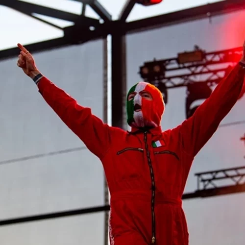 Μετά το Rockwave όλοι μιλούν για τους Kneecap και την Παλαιστίνη