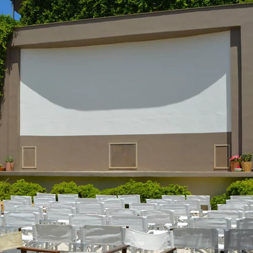 Τα πρώτα θερινά σινεμά που ανοίγουν φέτος το καλοκαίρι