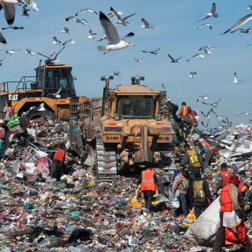 Μια Γαλλίδα πολιτικός φωτογραφίζει την ευθραυστότητα του κόσμου