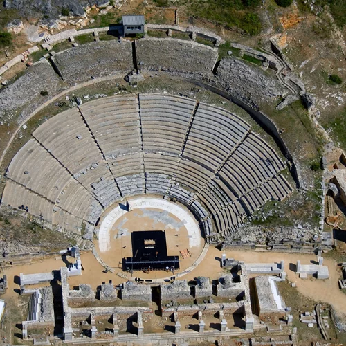 "Όλη η Ελλάδα ένας Πολιτισμός 2024": Ο θεσμός επιστρέφει με 70 παραγωγές που κινούνται γύρω από την έννοια της "Σύγκρουσης"