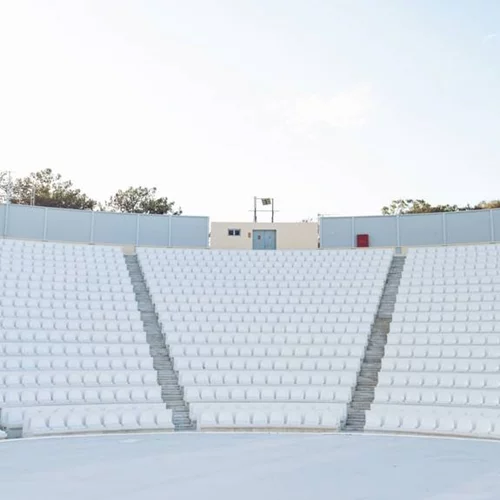 Ο Πειραιάς τιμά τον Νίκο Καββαδία με μια μουσική βραδιά